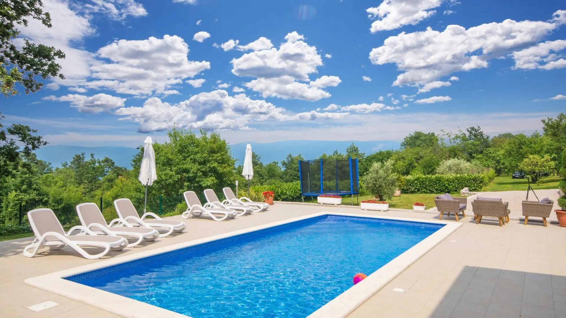Villa Olifi, A Peaceful Villa Surrounded By Nature Kršan 0*,  クロアチア
